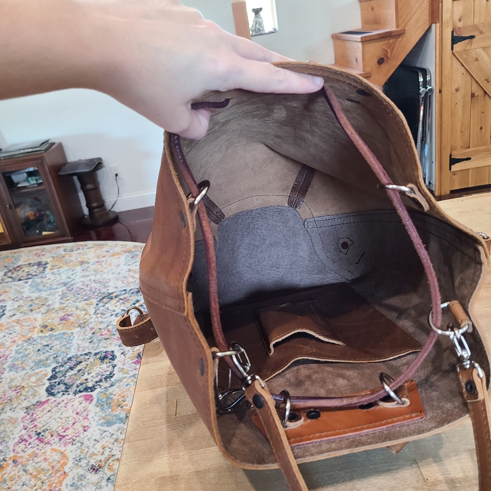 Saddleback Leather Bucket Backpack In Tobacco - Picture 5 of 13